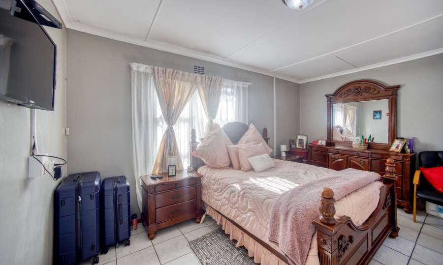 3 Bedroom Property for Sale in Amalinda Eastern Cape